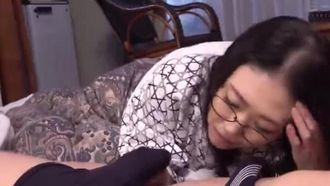 MOND-170 憧れの女上司と たかせ梨子