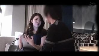SEX에 정평이 있는 야마기시 아이카의 프라이빗 SEX는 더 굉장하다! 생생하게 AV촬영보다 굉장한 음란이 찍혀버린 일부 시종! 지방국 아나운서 시대의 동료에게 구설