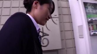 学校帰りの女子校生が水着に着替えて参加！ヌルヌル泡泡ソープ体験