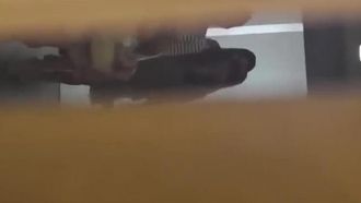 【厕所偷拍】有个妹子都上火了是时候下下火了