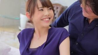 出演某部著名电视剧。前童星兼已婚妇女谷花沙耶 AV 首次亮相！ ！