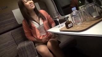 寝台列車の不倫旅 波多野結衣