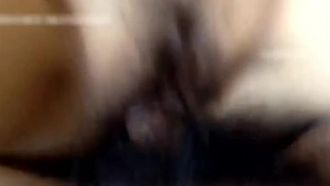 5229-漂亮美女正和闺蜜打电话讲到一半时被男友拉到房