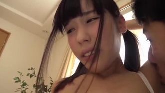 一個想要學習如何生孩子的學生，一對最好的朋友的父女的懷孕記錄。