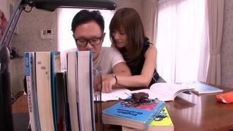 カテキョ カワイイ顔してとってもスケベな家庭教師 かすみ果穂