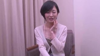 吞下精液的已婚婦女82〜補充精子！ 3種口味比較~shi