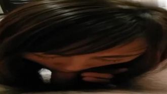 叫妹妹看店自己出来约炮的轻熟女老板娘