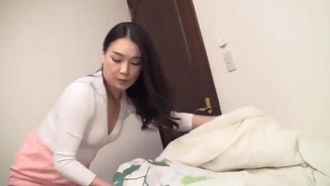 MGDN-129 Forbidden Copulation - Bride's Mother 4 Hours