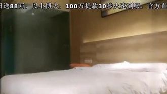 全国のホテルで最も美しく成熟した女性たちの秘密撮影された対話は非常に興味深いです
