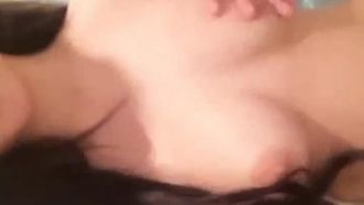 妹妹小只马胸部也小小 揉揉捏捏小布丁弹性棒