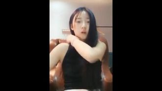 学生妹主播自慰粉嫩小穴
