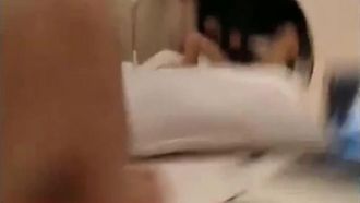 颜值爆表的超美校花大学生被帅哥男友酒店爆操 被射一脸还要舔干净大鸡 露脸真是绝美