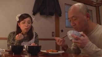 淫魔来襲淫魔に精子が空になるまで毎晩吸い尽くされる24