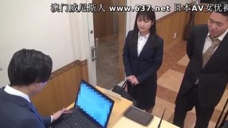 Ordinary men and women monitoring AV A surprise project for co-workers at work A female senior and a junior male who admire each other are unexpectedly staying in a shared room at a business hotel on a business trip! E that happens one after another