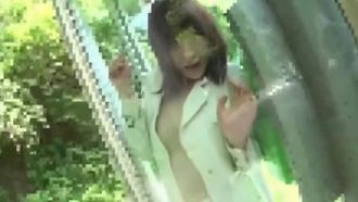 A true masochistic nymphomaniac JD gives a perverted outdoor performance! ! She is raped by men who are crazy with sadistic feelings and goes crazy as she is bathed in semen! ! ! Ayane Sun Suzukawa Ayane