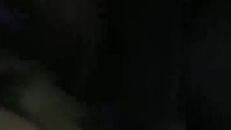 [脸部认正!] 华裔车模无套激情性爱影片曝光， 这货插动起来特别舒适