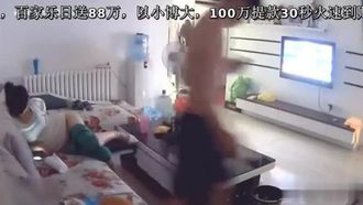 モニターの設置は、人々があなたの性生活を覗き見するための良いツールになります 2