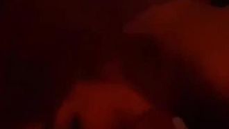 [欧美] 约到巨乳姐姐~一上床就一直舔我的巨屌~