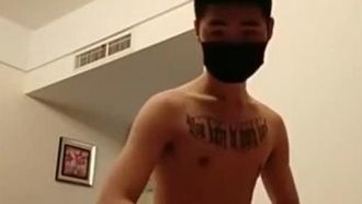 The sultry anchor Tangtang~ hooks up with a young virgin outdoors on a cold day and has sex together in a room~