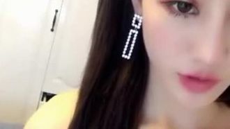 大西几眼下痣的极品诱惑~古典主播的情慾探索~ (2)