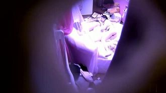 [酒店偷拍] 大奶妹40分钟内被连操两发~这迷汤灌得有点多~