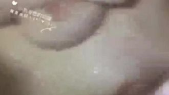 网红小新与他的幼猫大尺度作品集 初尝禁果就在镜头前~无套抽插掰穴自慰样样来~