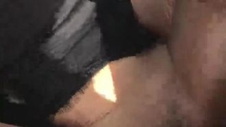 骚女友野战玩车震大叫草死我