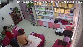 最新摄像头偷窥美容院-奶子也拔罐-好多大白奶子-3