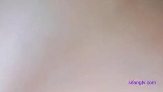巨根で男を誘惑して野外セックス 満足できず部屋に移動して2回目セックス コンドームなしで大量中出し。