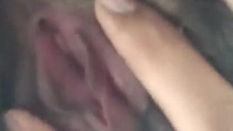 高清裸貸—長髮妹高興自拍