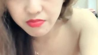 顏值不錯禦姐美女主播少婦姊姊奧直播大秀 奶子豐滿 自慰噴水十分誘人