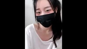 [韩国] 把奶掏出来~爹爹们最爱看我的美乳~