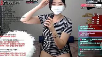 [韩国] 大福奶圆润翘挺~爹爹们想咬!!