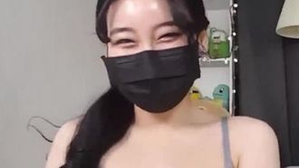 [韓國] 美乳主播隨著心情搖擺~美胸美乳美顏!!