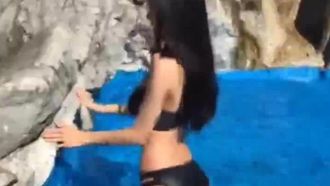 [Korea] Busty anchor goes swimming with you~ (1)