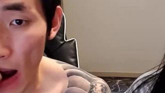 [韓國] 隔著內褲親吻你的穴~安全之吻給你最極致的呵護~