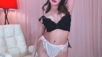 【韓国】元気なアンカーが胸を揺らす～お兄さん、私がこうやって踊るのは好きですか？