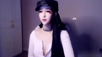 巨乳の有名アンカー DAMI スケール ショー