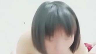 童顏巨乳漂亮嫩妹年紀不大奶子不小口交啪啪淫叫不斷