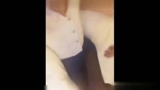 最近インターネット上で話題になっている李雪魯のわいせつ疑惑動画が流出