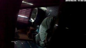 情侣主题酒店偷拍妹子被干到脚软 骚逼淫荡对白