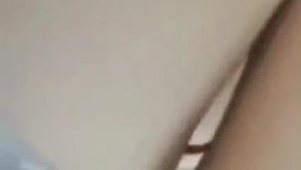 惊爆老师门事件小学老师上课在讲台自慰