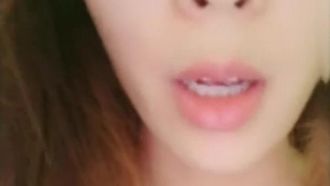 極品大學生美少女宿舍掰開粉洪嫩逼自慰