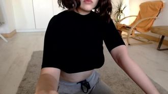 【欧米アンカー流出】欧米のセクシー女子が最高のアンカーを脱いでオナニー生放送