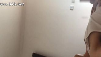 美乳女友今天做愛好瘋狂 主動騎坐雞巴上邊扭動邊錄 表情銷魂 最後用嘴把小騷貨舔爽 完美露臉 高清1080P版