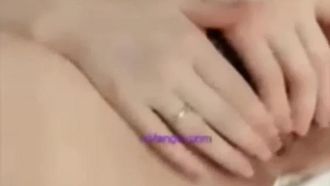 Internet celebrity goddess with good looks and big eyes Huayin sings, dances and has sex in KTV with her rich and handsome boyfriend