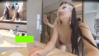天堂系列 藝校玫瑰生中出萬歲 重新壓制高清完整版
