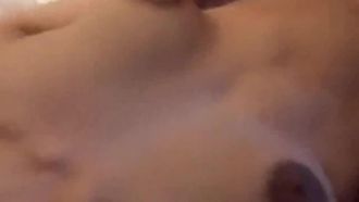 Open your mouth! The domineering boyfriend ordered his obedient girlfriend to prepare for a blowjob!