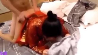 結婚を控えた花嫁はセックスパートナーに後ろから殴られ激しく犯され、新郎は闇に葬られた～