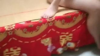 《勾搭约炮记》直播兄弟与口活好的正妹亲表妹乱伦! 激战、浪叫全都录!